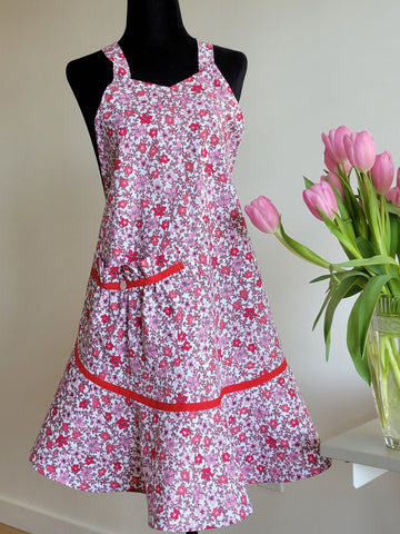 Seams Familiar! Full apron with flounce pink floral - S - 1